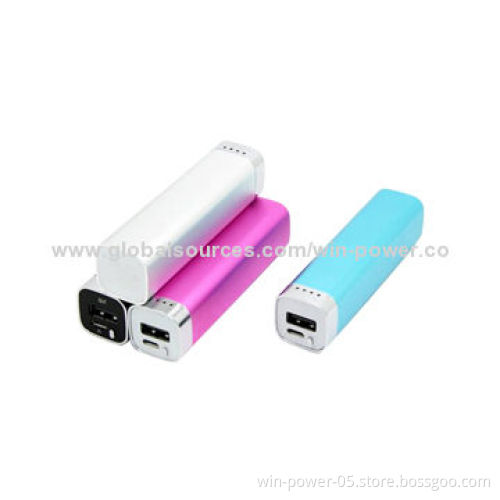 Aluminum Super A Grade Power Banks with 2,600mAh CapacityNew